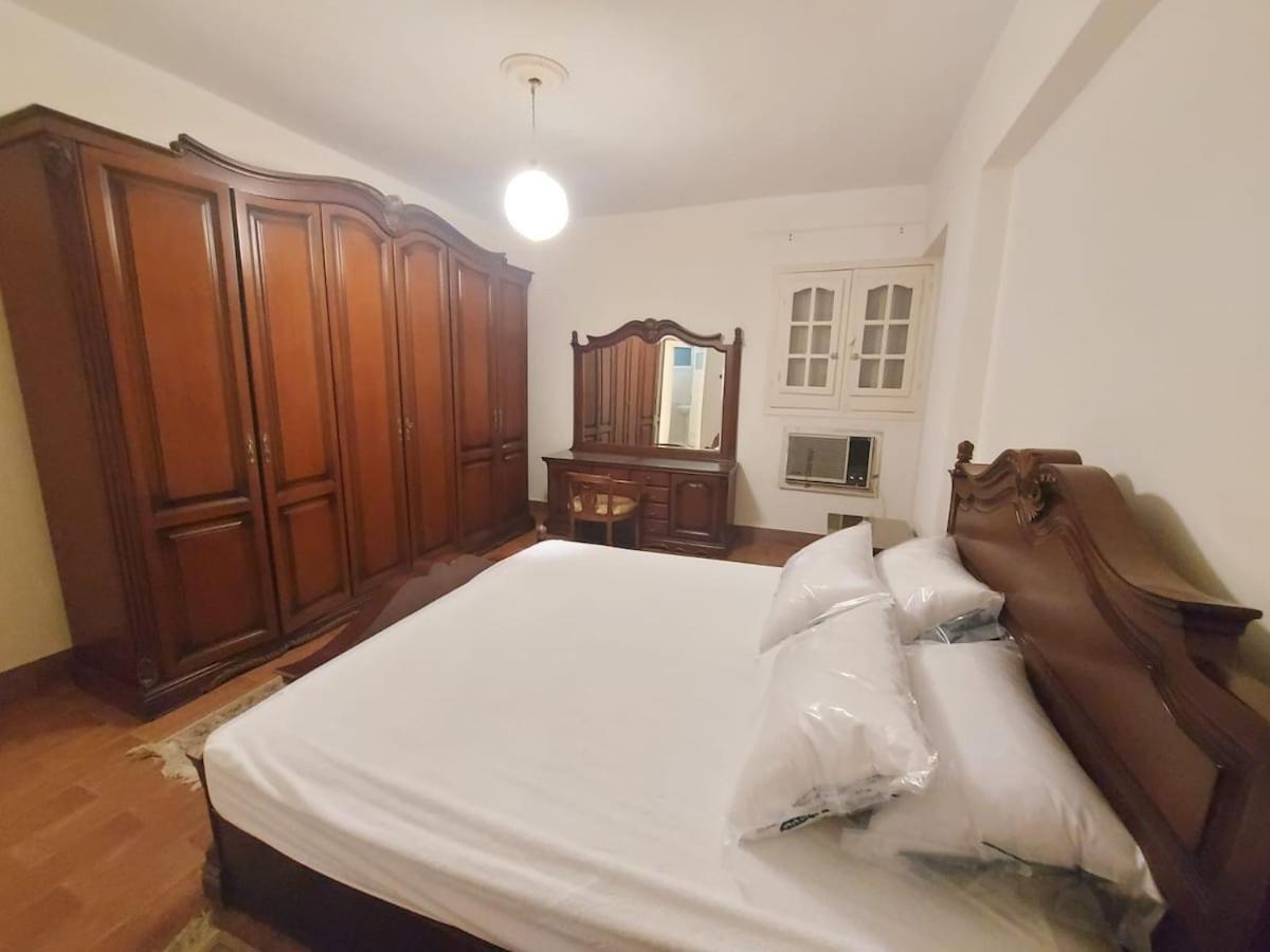 Apartment Classic 3br Ma'adi Degla St 231 By Sizzler Restaurant Cairo